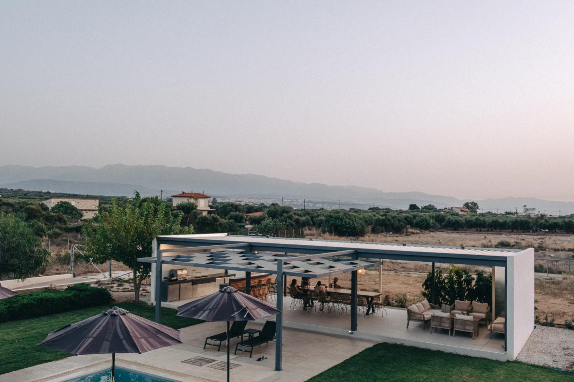 Helios A Modern Large Villa With Private Pool Set In A Quiet Location Σταυρός Εξωτερικό φωτογραφία